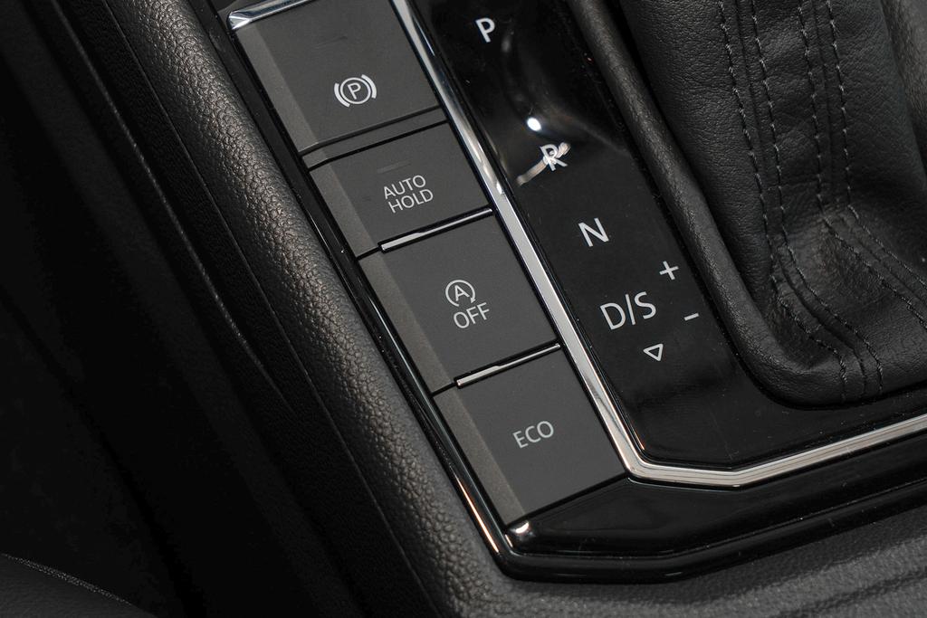 销量又稳了静态体验新款大众朗逸,大众2018款朗逸优劣势