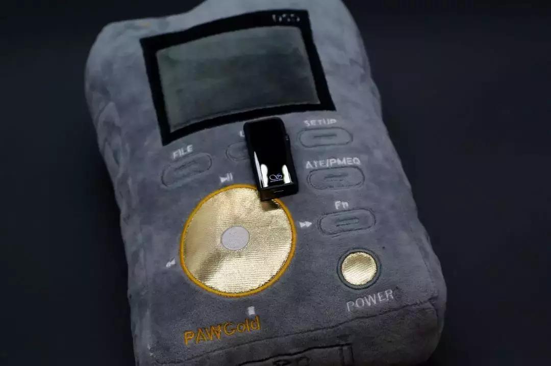 山灵ua2解码耳放评测,山灵蓝牙耳放up5测评