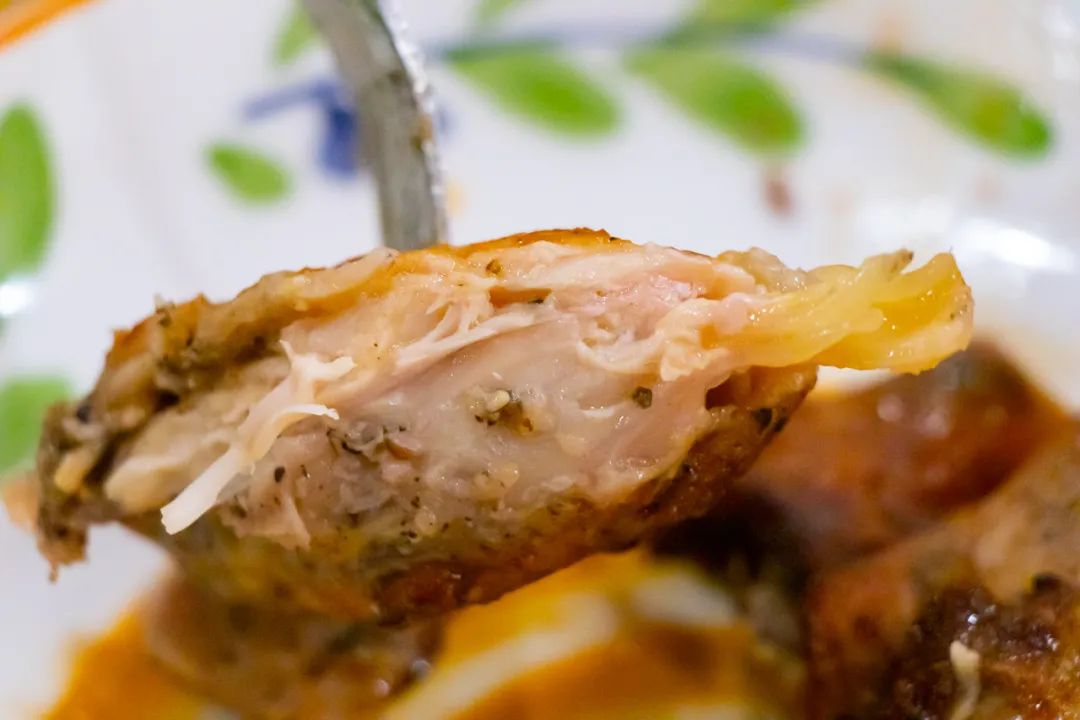 吃过萨莉亚的人，一半都给了“差评”