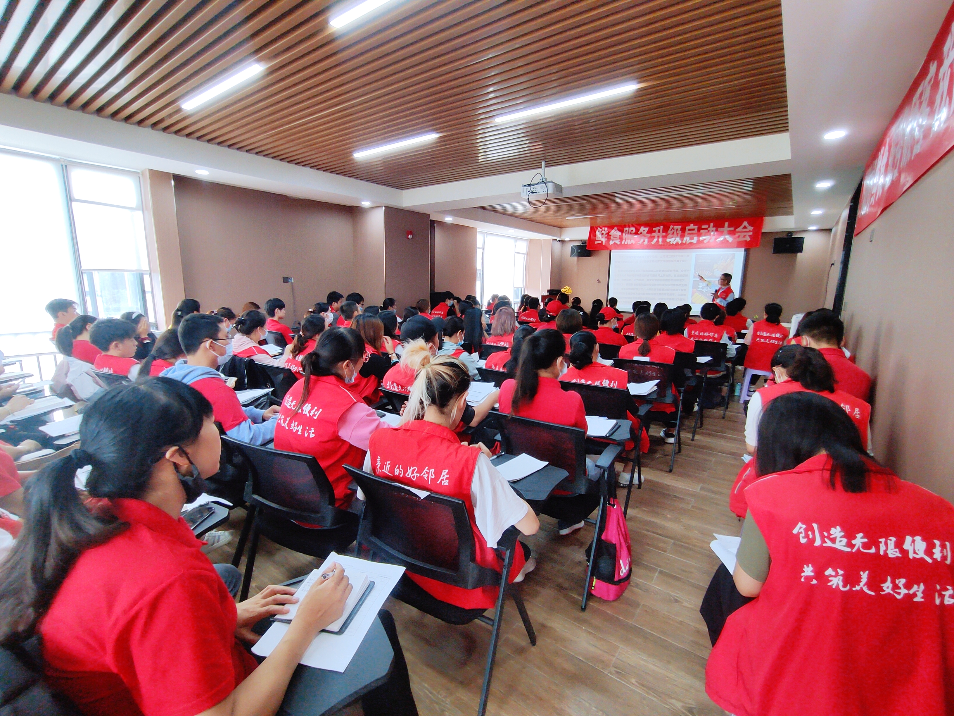 加盟开店需要考虑什么费用,白手起家0元加盟开店