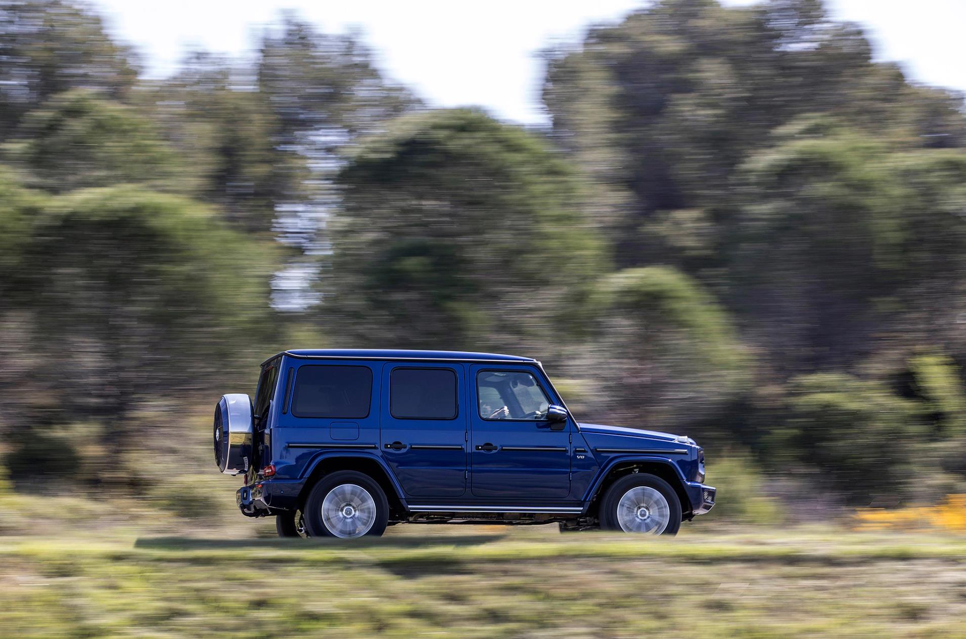 梅赛德斯奔驰g500多少钱,评测奔驰g500内饰改装