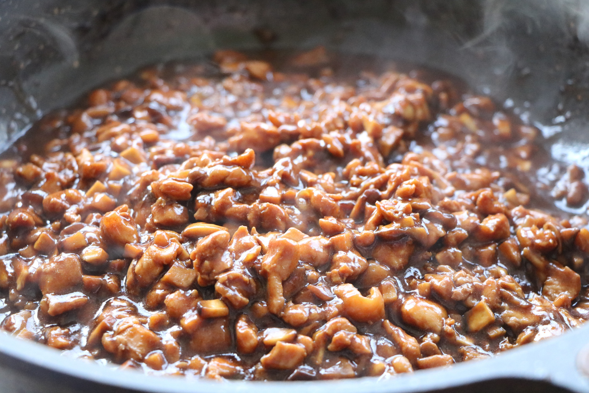 四川巴中正宗酱肉包的馅料全过程,茄子洋葱酱肉包馅料最正宗的做法