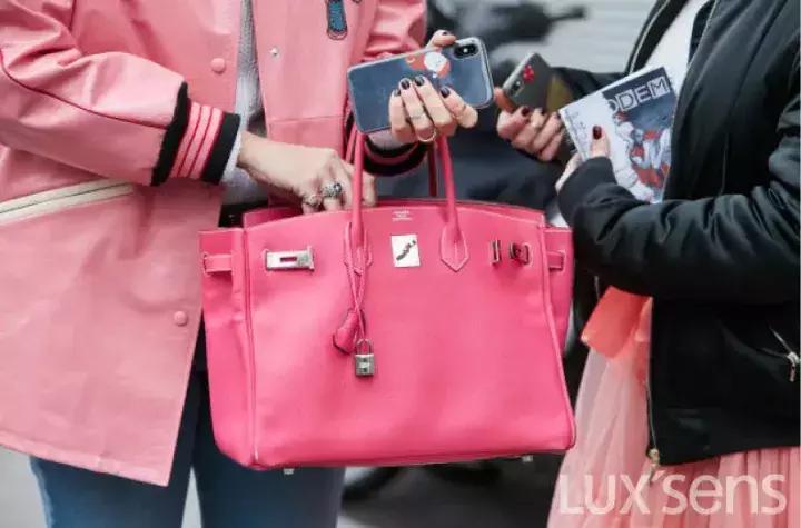 活了二十多年才知道,买爱马仕原来可以不用配货?