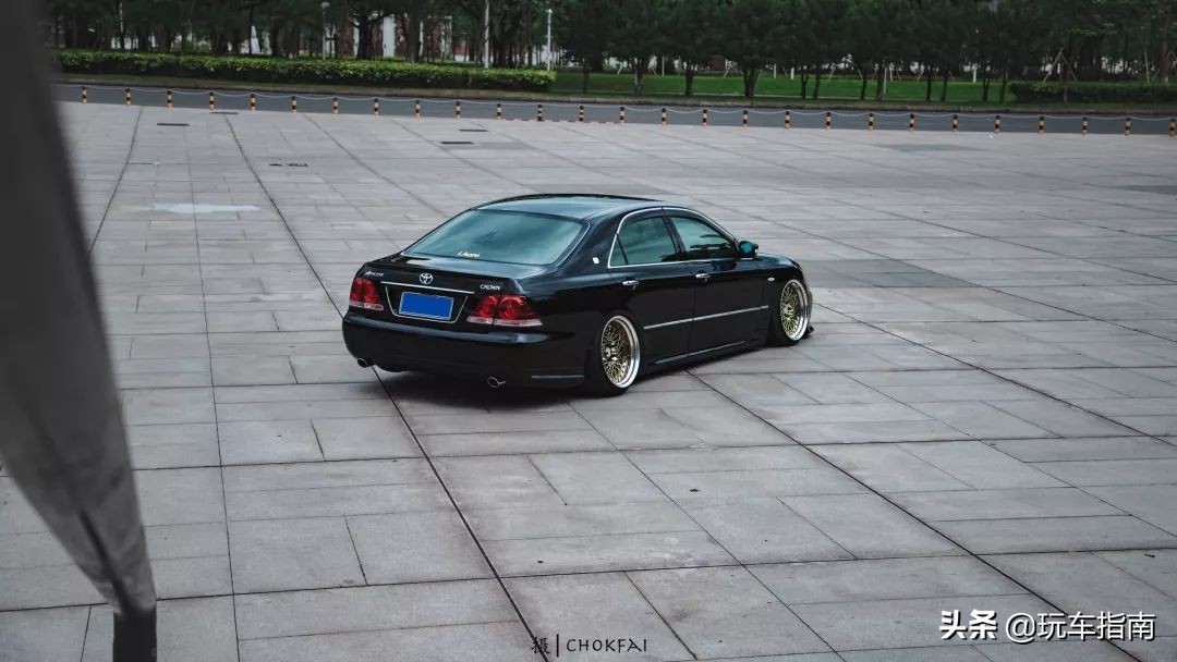 12代皇冠经典改装翻新修复,12代皇冠经典改法