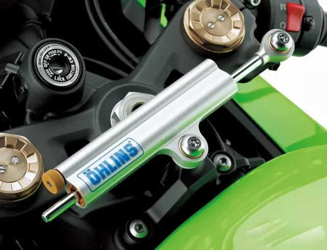 川崎kawasakizx-10r,2004年川崎zx-6r科普