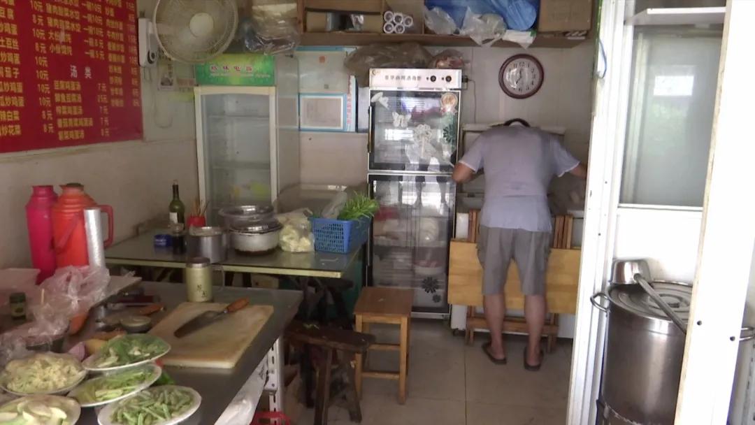 无锡小吃一条街最新视频,无锡小吃最多的一条街