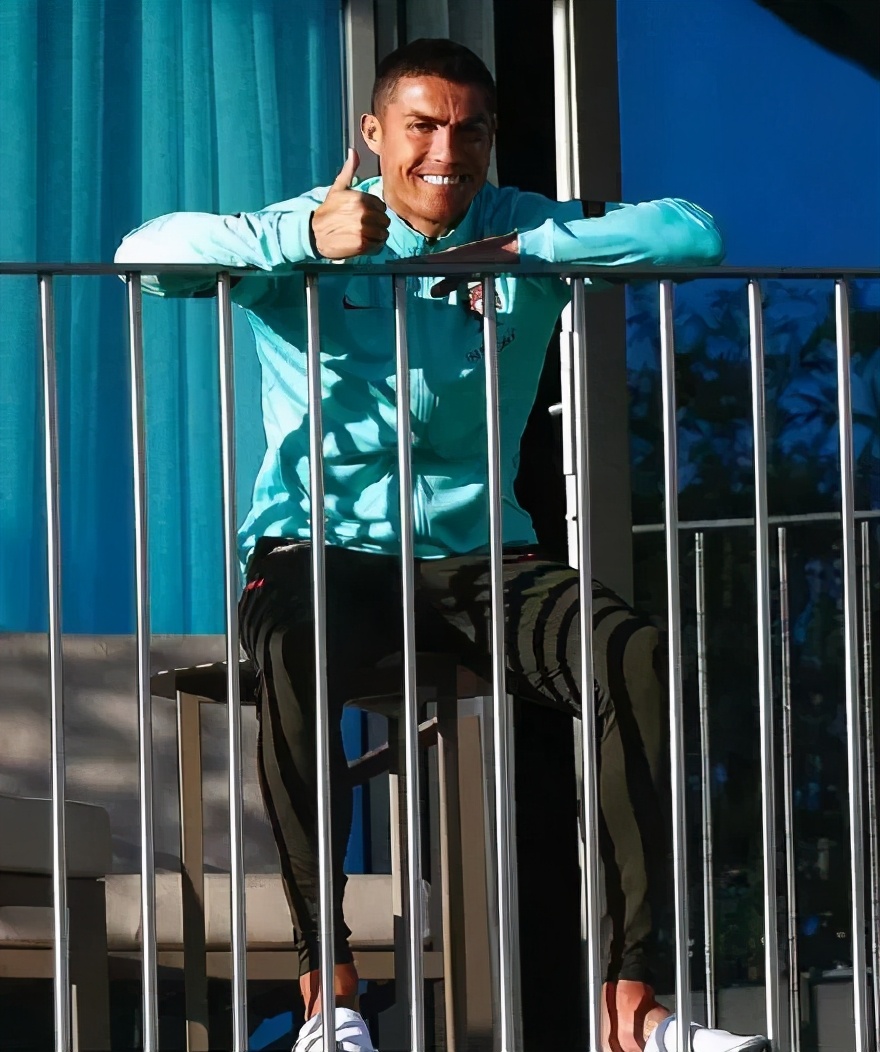 C罗回来了！隔离19天后，总裁终于康复