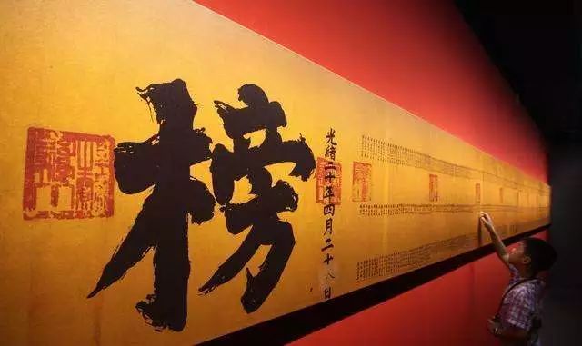 家庭教育机制建设的意义,家庭教育与机构教育的区别