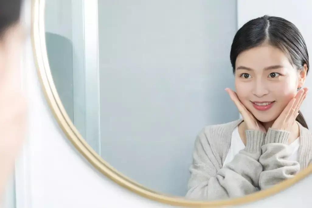 迪奥持妆粉底液和mac测评,持妆恒久粉底液