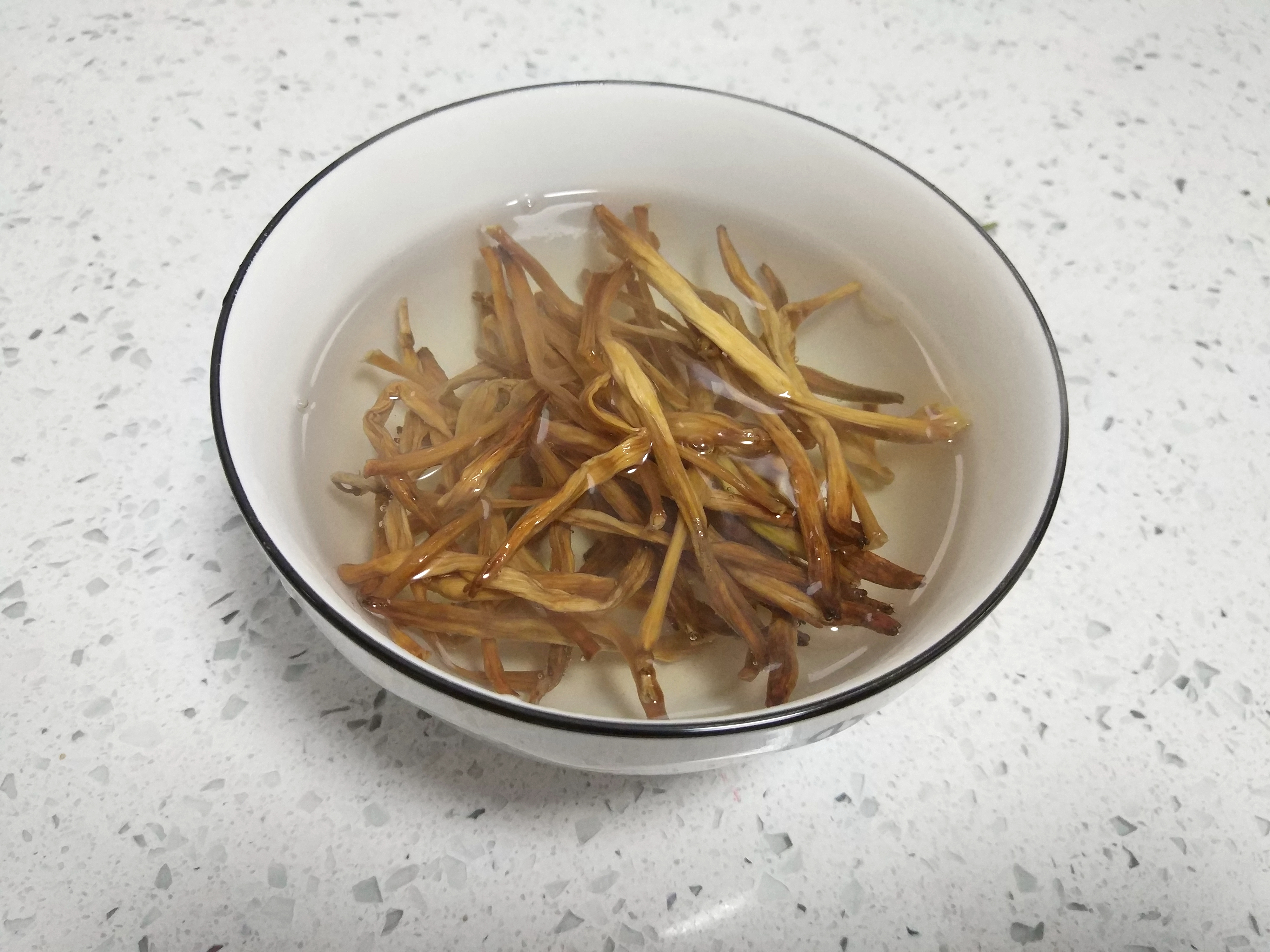 滑肉汤这样做，汤鲜味美，肉质Q弹爽滑不掉粉，老少皆宜非常好喝