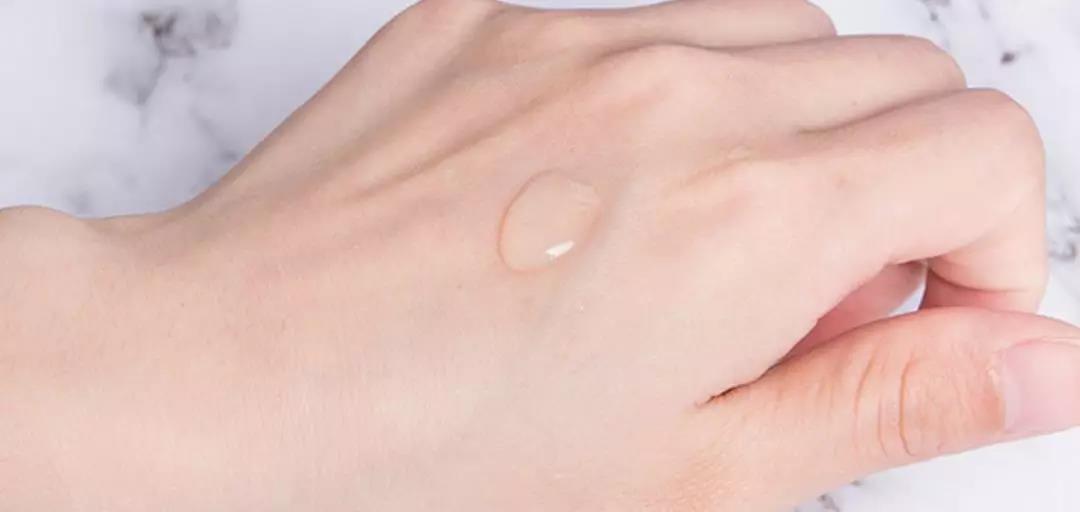 适合夏天油皮痘肌的水乳测评,fresh水乳适合敏感肌油皮