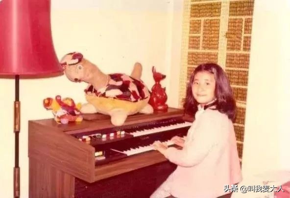 吴君如倒追陈可辛,吴君如陈可辛罕见照