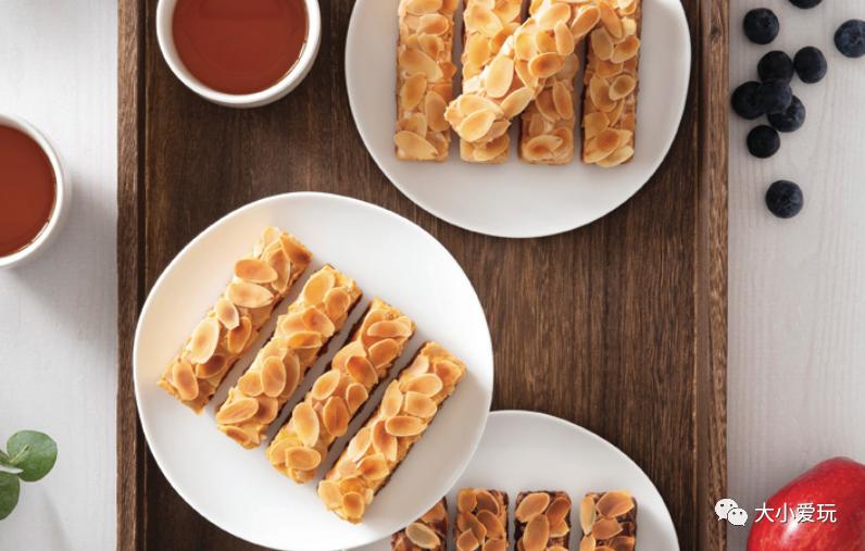 购物车里的宝贝们,购物车里装满了喜欢的零食