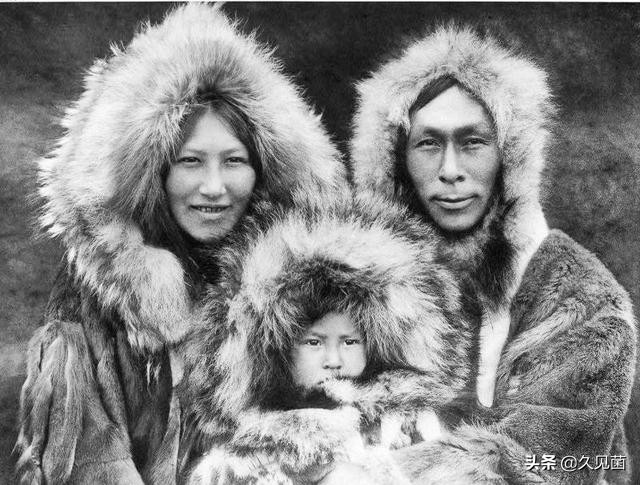 爱斯基摩人生吃北极熊,生食海豹