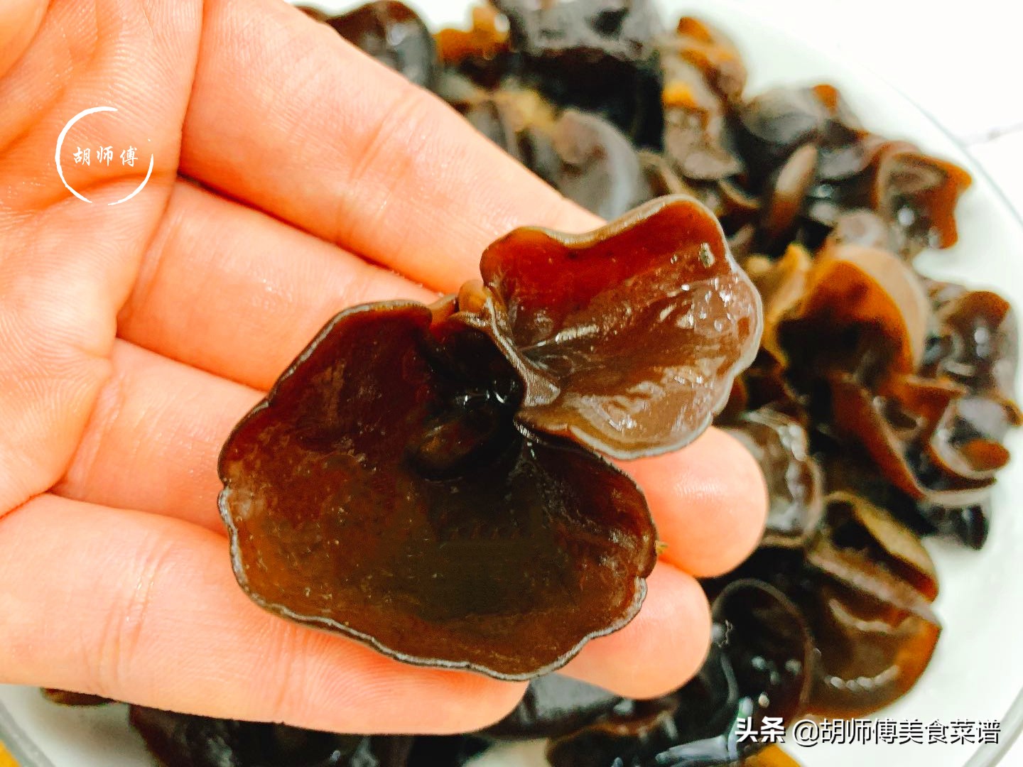 泡木耳用什么小妙招泡发最快,木耳快速泡好的方法