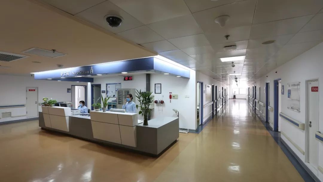 被网红毁掉的女人,被美瞳毁掉的中国女孩头条