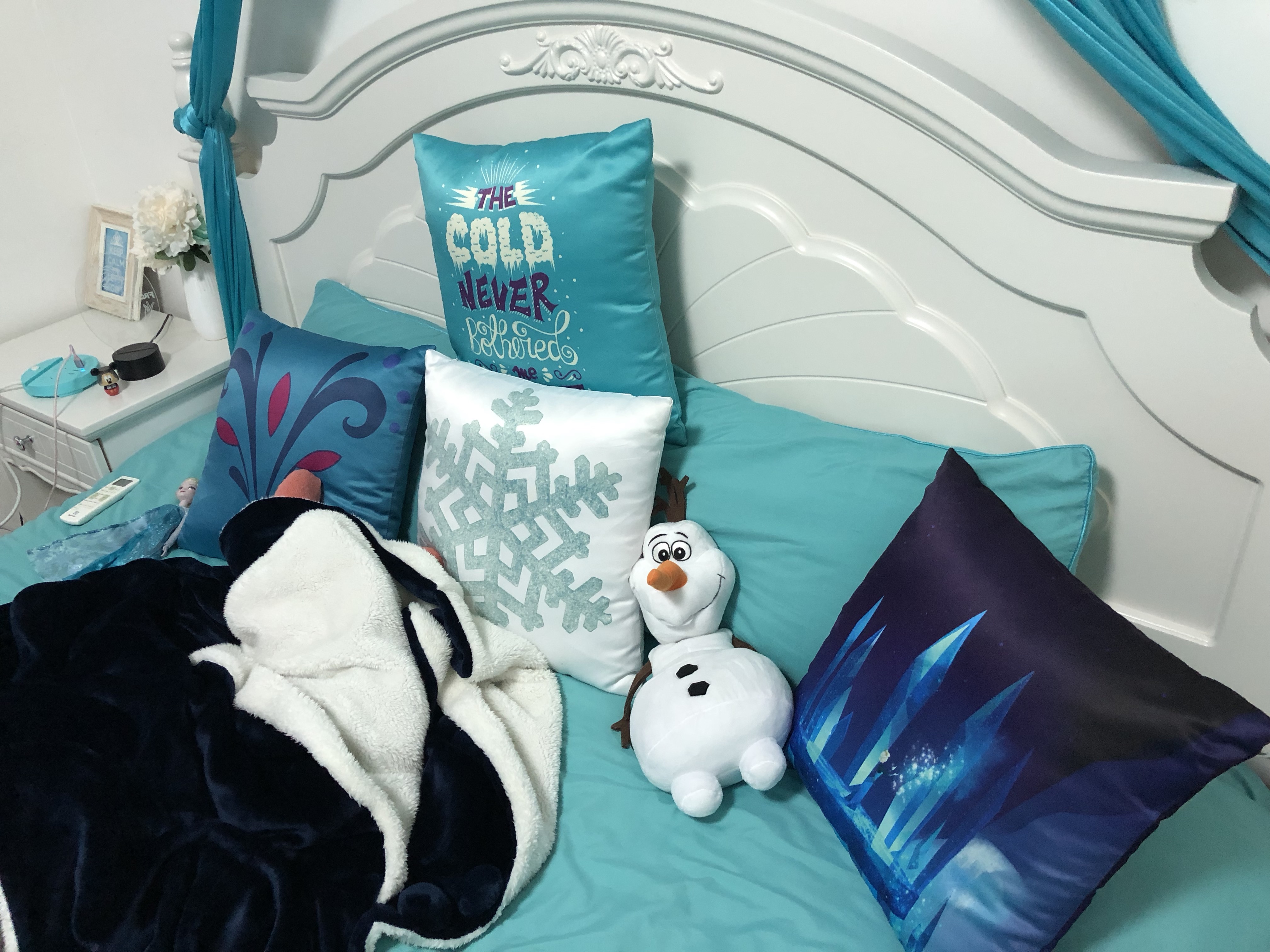 上海迪士尼酒店两天一夜攻略,上海迪士尼旅游攻略小礼品