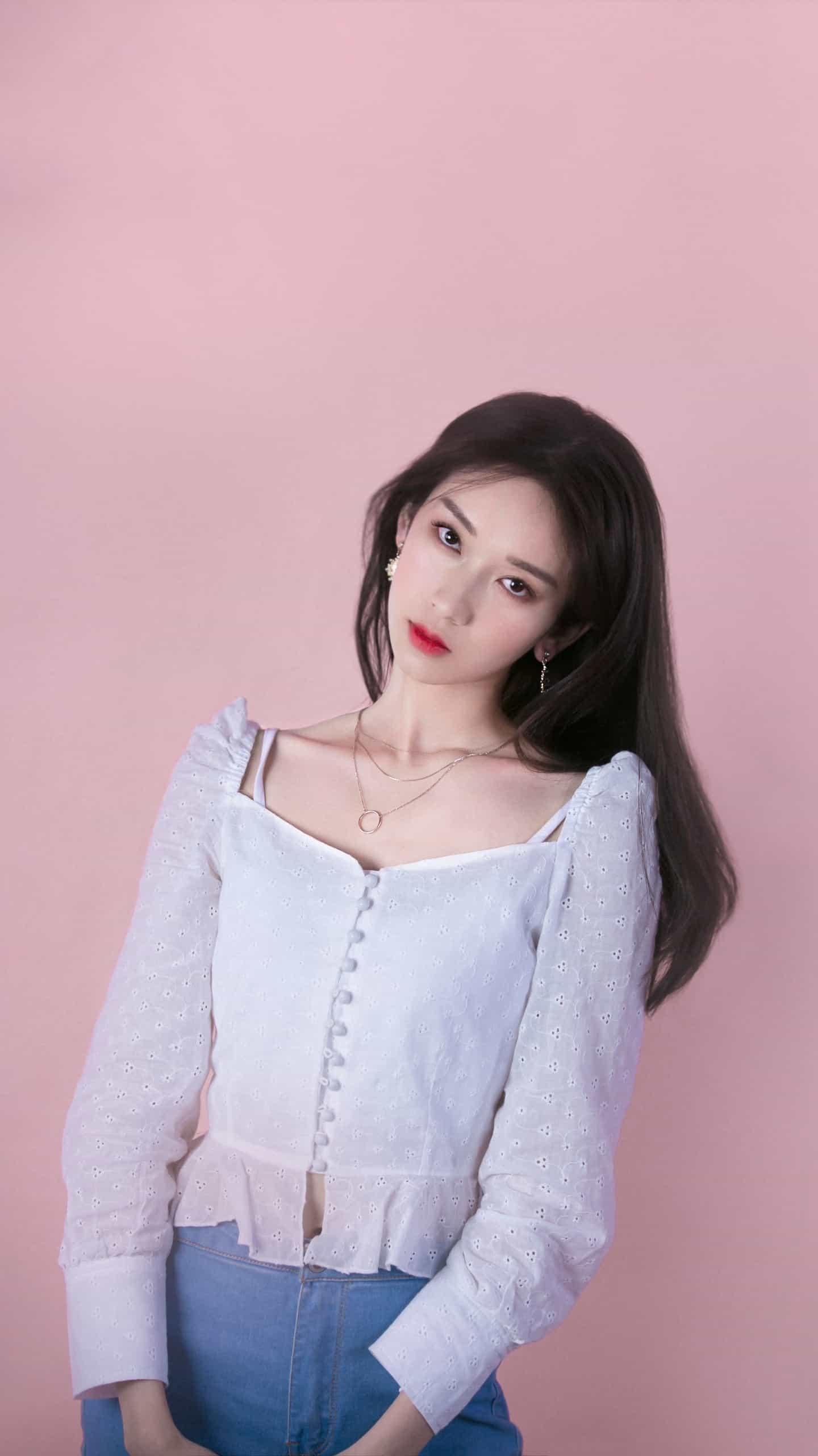 我国男女比例严重失调，组队娶外国老婆成为新一代潮流