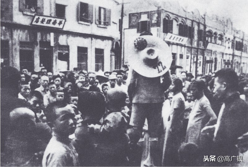 沈从文老舍文学地位,文学大师沈从文小说