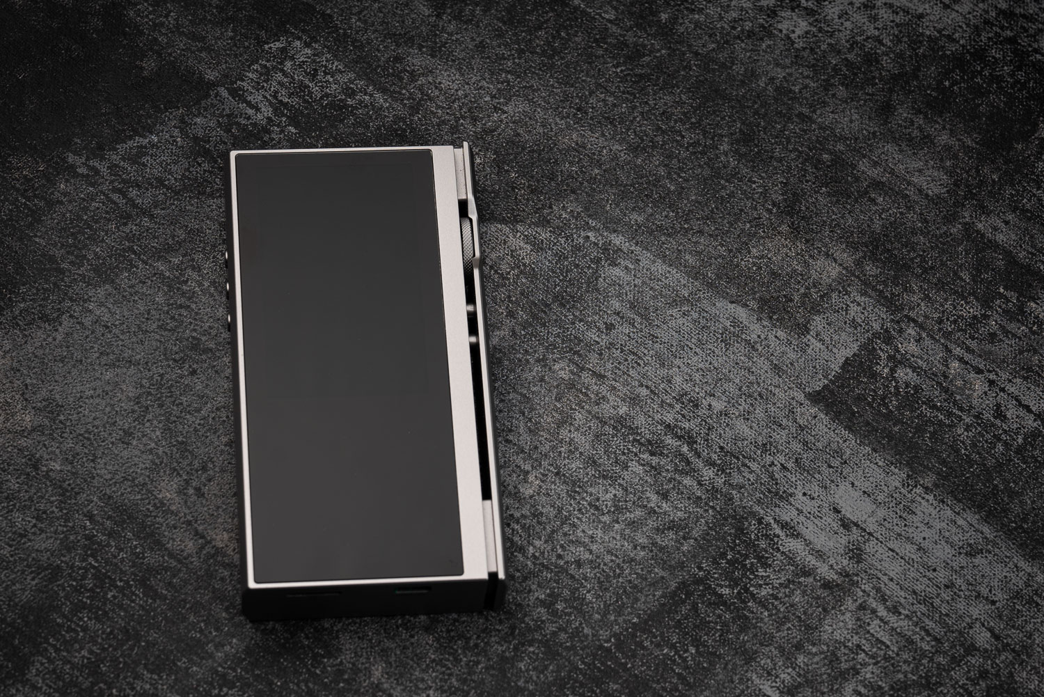 乐彼P6：全球首款分立式R2R便携*放播**器，把台机塞进随身