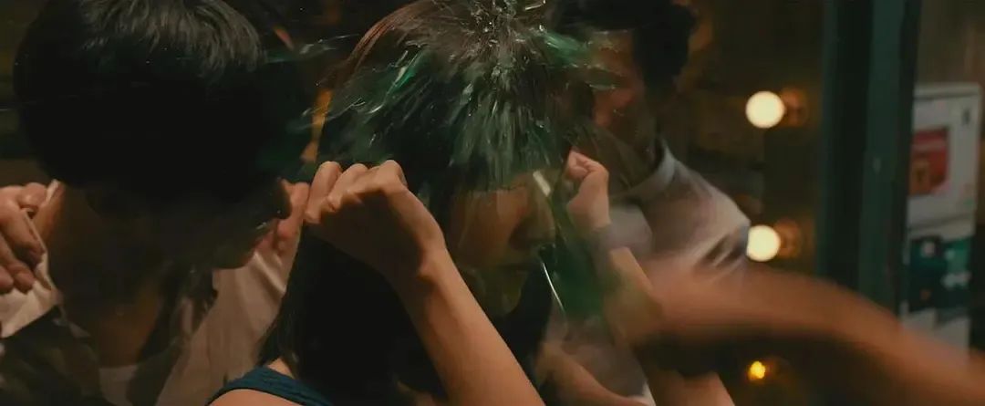 爱情互相消耗,我们的爱情败给了物质