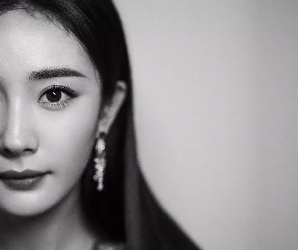 杨幂卸妆前和卸妆后的样子,杨幂我宁愿节目中卸妆一万遍