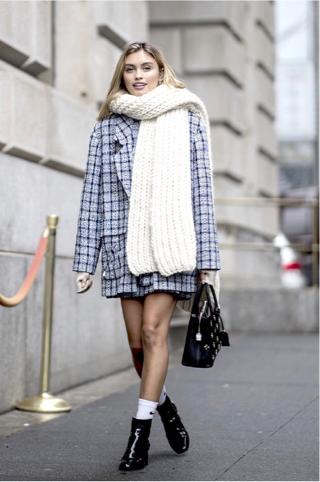 冬季穿搭女围巾高级感,时尚围巾女款爆款2022新款冬季