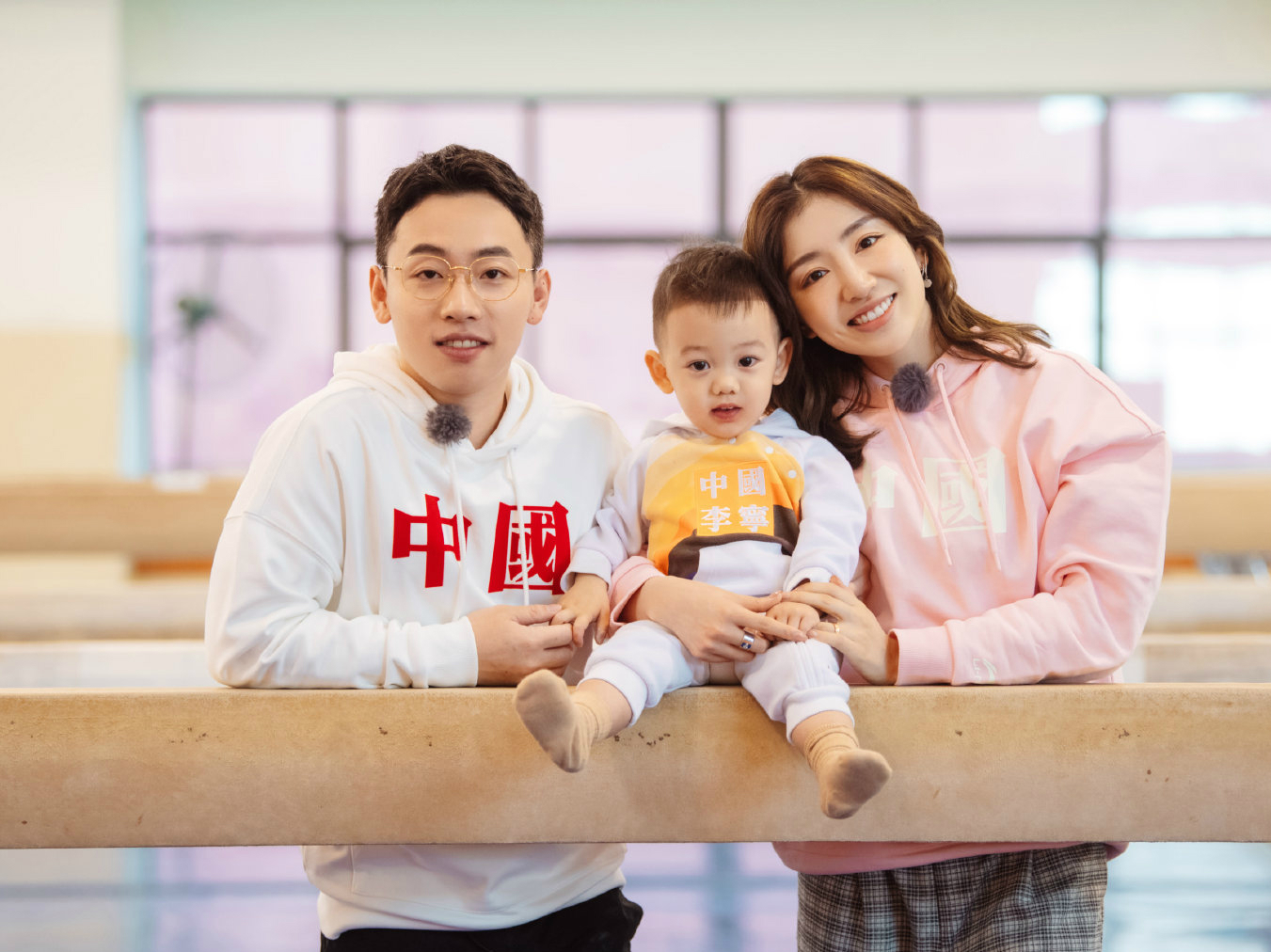 4对冠军夫妻将迎来下一代,3位是二胎宝宝,网友称国家队后继有人