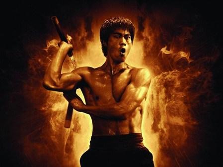 陈国坤少林足球模仿李小龙,李小龙扮演者陈国坤先生视频