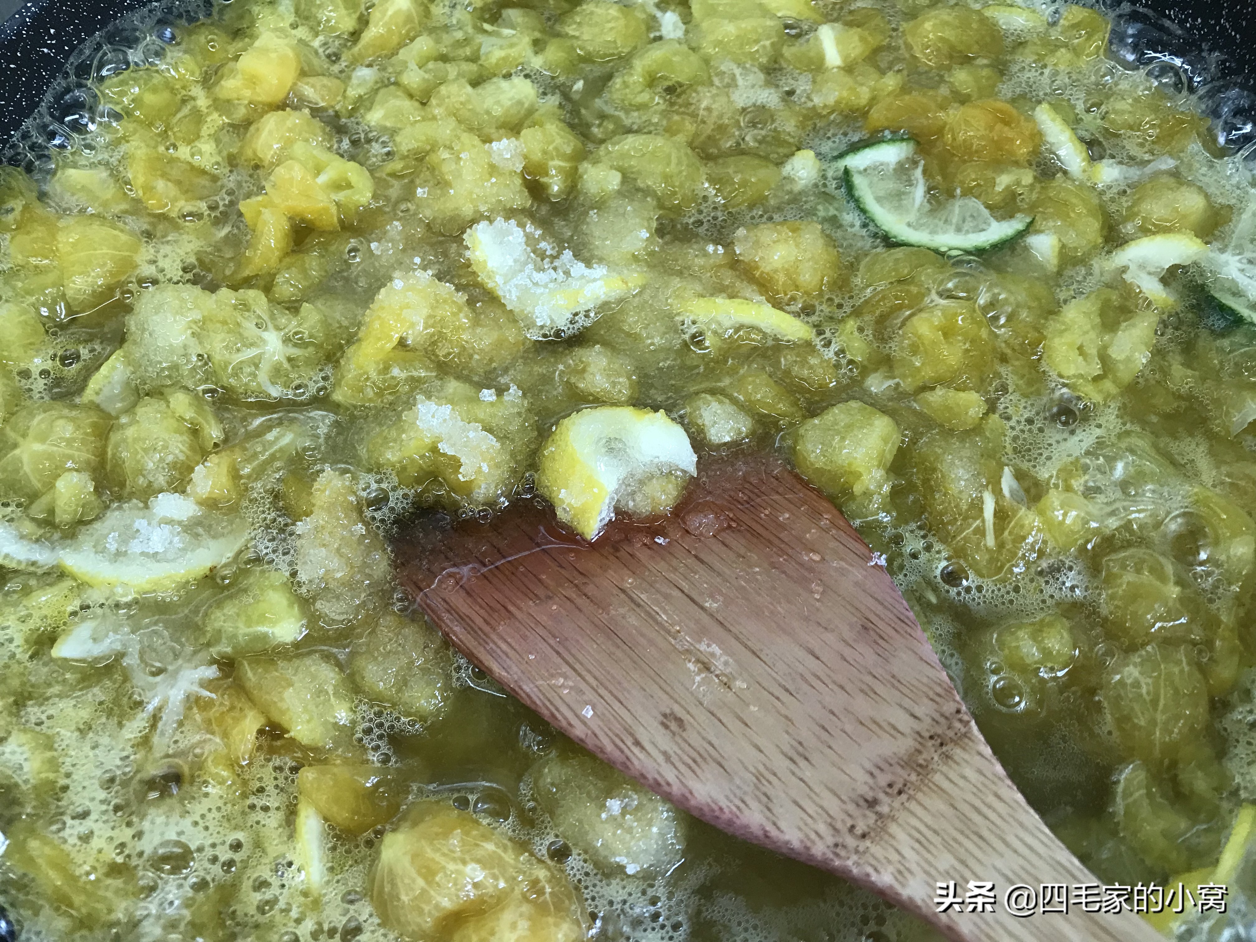 水果奢侈吃法，用自制零添加大果粒水果酱，制作爆款夏季清凉沁饮