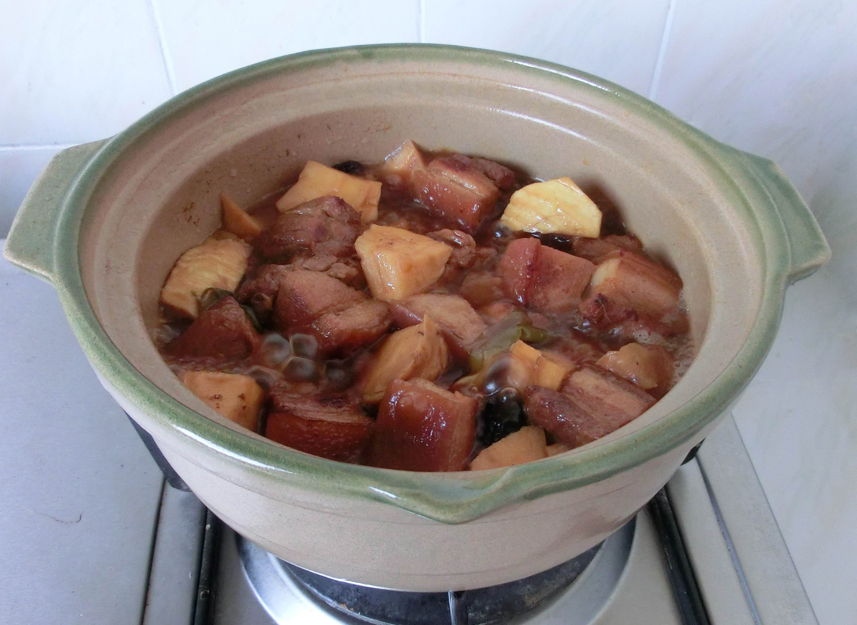 冬笋红烧肉冬笋什么时候下锅,冬笋红烧肉的家常做法窍门视频