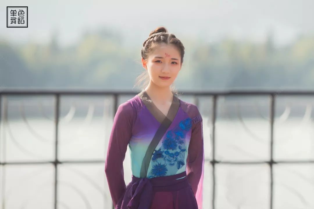 为什么有人学舞学的快,为什么学中国舞的人越来越少了