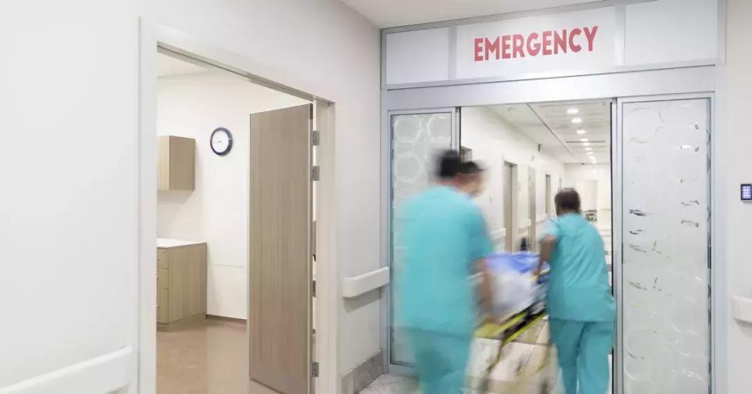 儿童咳嗽已经见好突然又咳严重了,小孩突然咳嗽咳死了很急