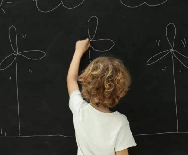 宝宝五岁到七岁大脑发育训练,0-3岁宝宝大脑发育及人格培养