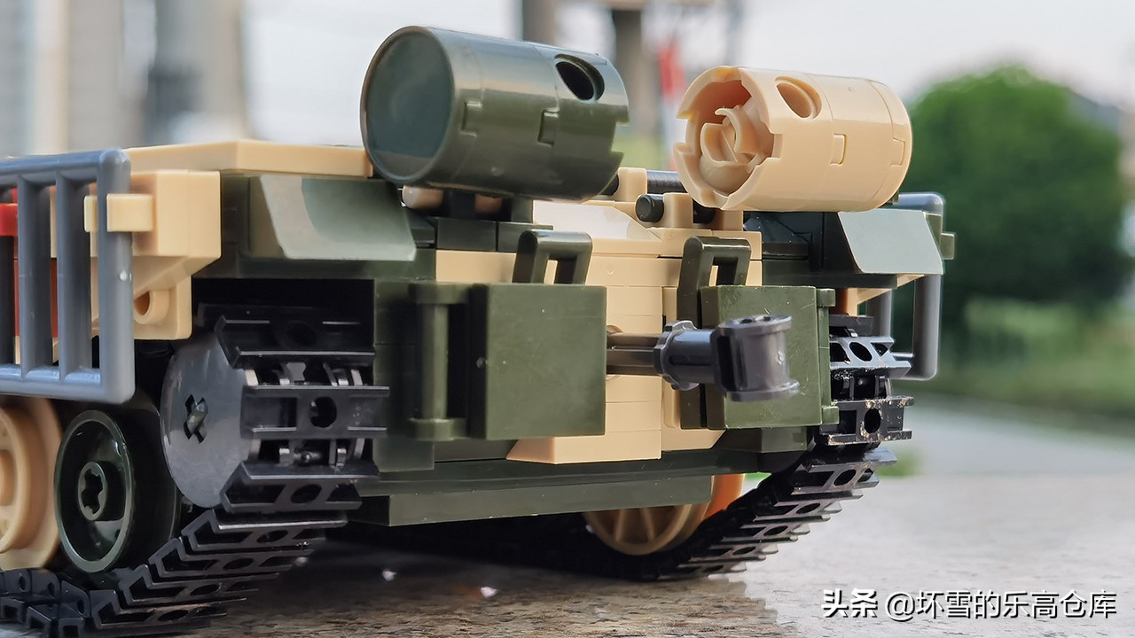 积木t90坦克带悬挂的,启蒙坦克积木虎式t90