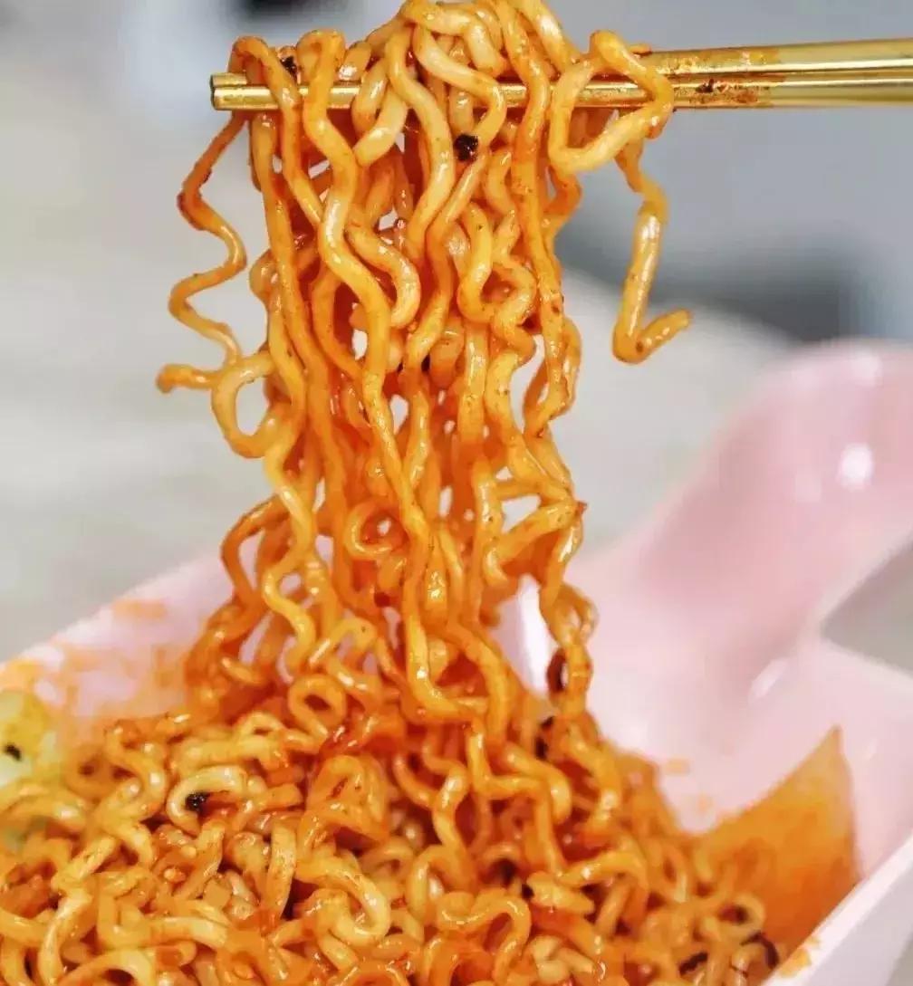 青海人吃泡面,青海人吃拉面视频