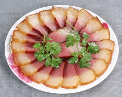 腊肉太咸怎么样做才好吃,腊肉炒竹笋腊肉太咸了怎么办