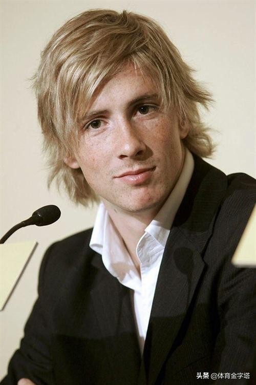 托妞——那些年一起追的符号式金童,足球金字塔(一)