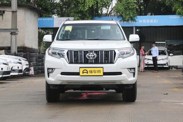 中东版霸道4000tx和vx有何区别,12年中东霸道4000vxl顶配价格