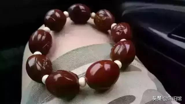盘包浆后的核桃,霸王龙文玩手串形成包浆后怎么办