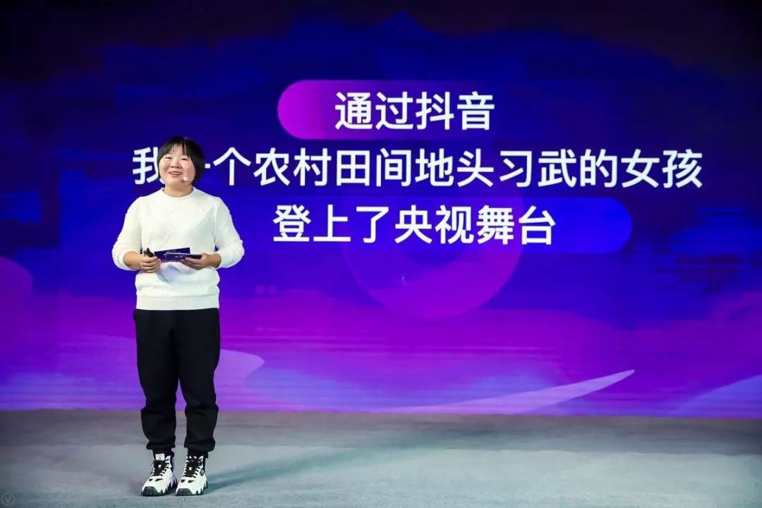 商丘90后女孩练武曾摔到鼻青脸肿，如今却成“全村不敢惹的女人”