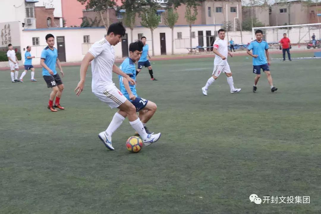 缁胯尩璧涘満瓒崇悆姣旇禌,缁胯尩鐞冨満姣旇禌