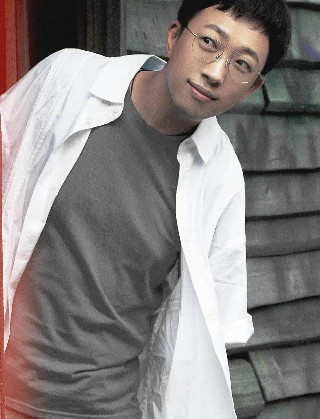 曾经的千里马，如今的白眼狼？于正与“于女郎”们的爱与恨