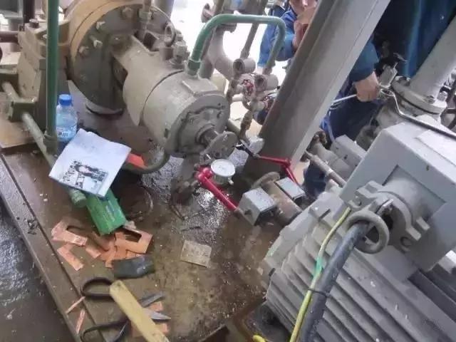 怎么样修理三相电机,电机检修更换轴承步骤及注意事项