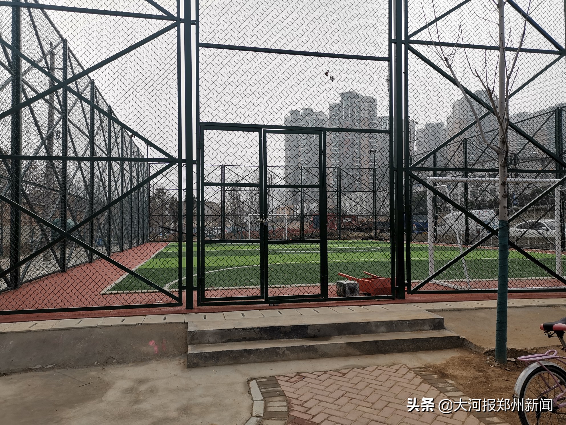 郑州免费开放的足球场,郑州什么时候建专业足球场