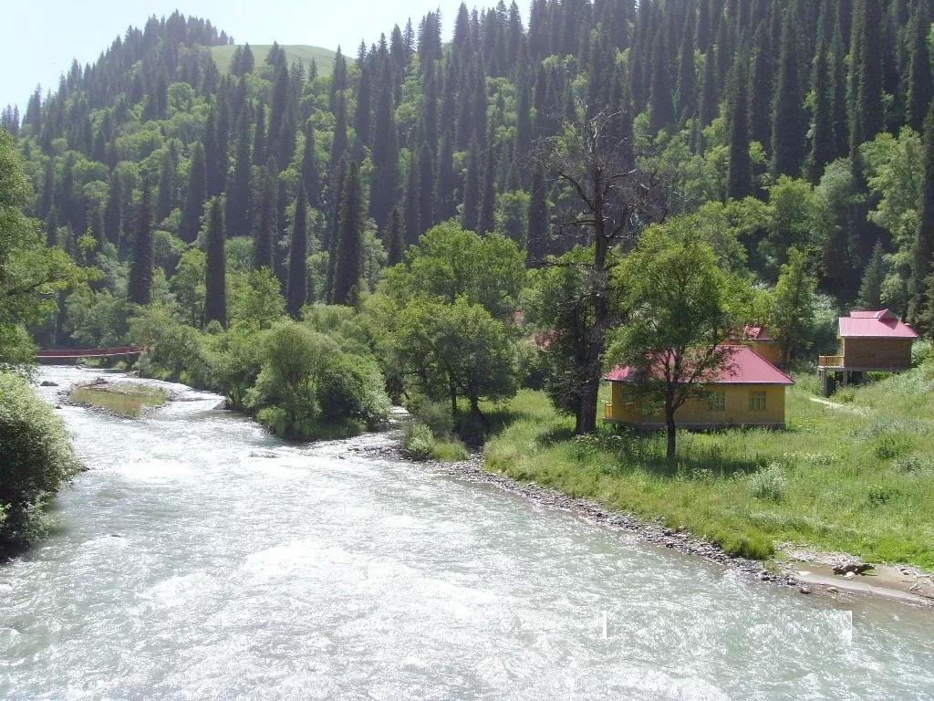 塔城市凉快的公园,塔城地区避暑的地方