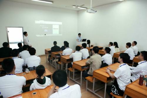 比较靠谱的创业项目小本生意摆摊,小本创业做什么最赚钱