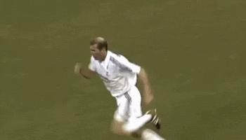 06年世界杯齐达内个人秀,齐达内身体天赋