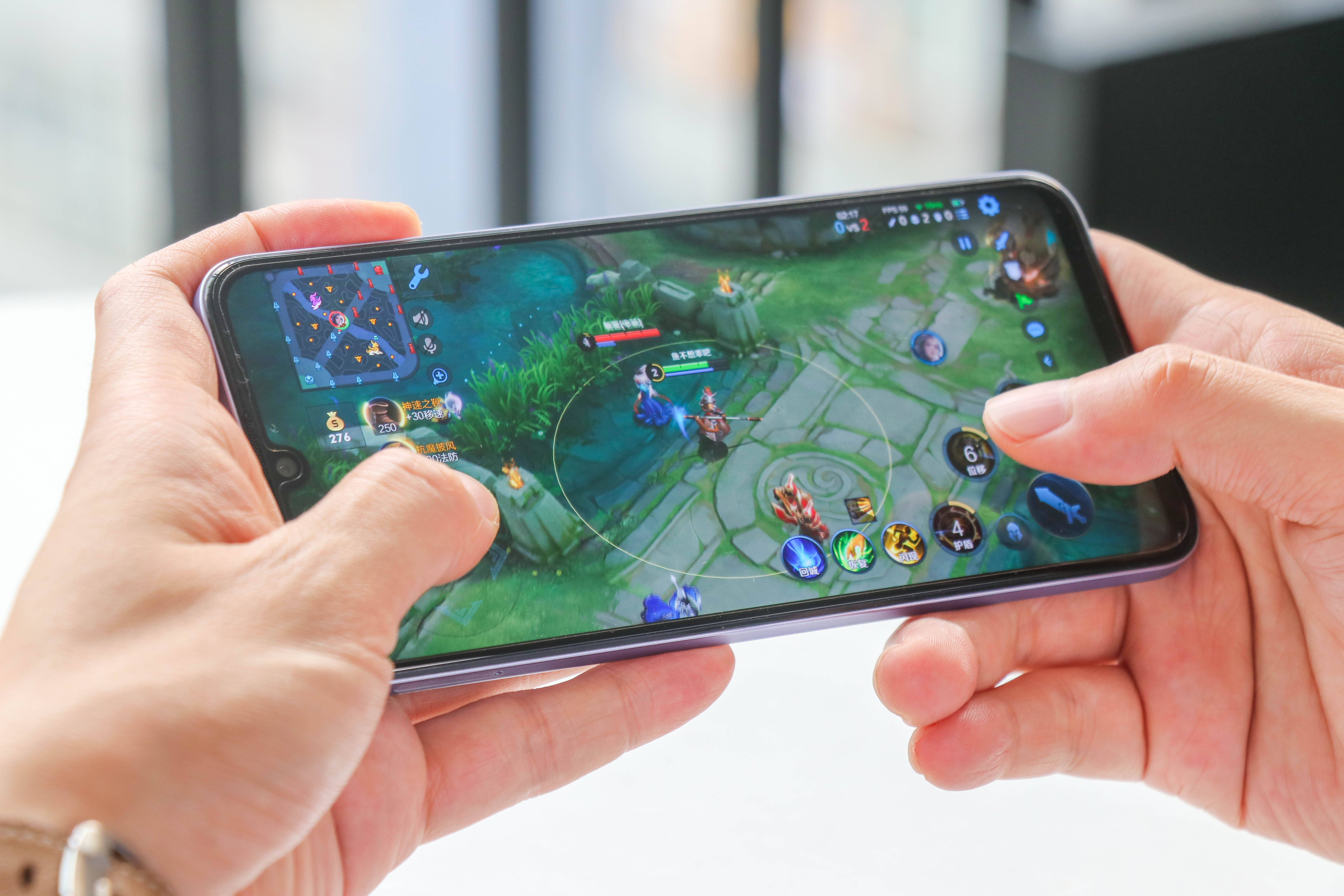 荣耀play5活力版66w快充,荣耀无线快充测评