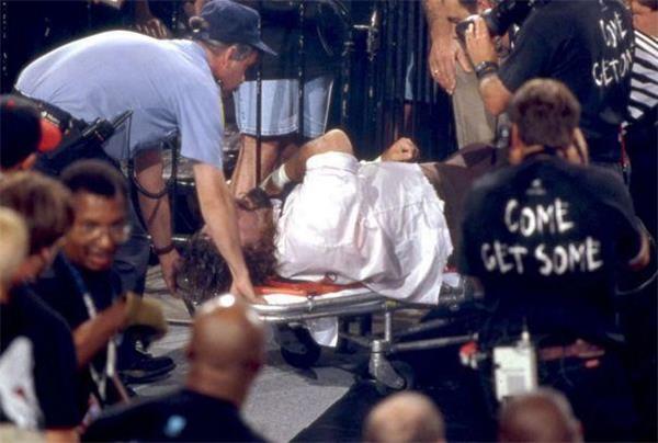 十大锁喉摔wwe,十大意外死亡wwe